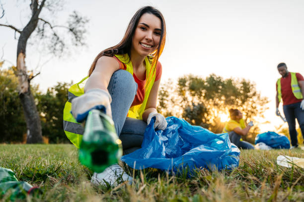Best Junk Hauling Services  in Roslyn, NY
